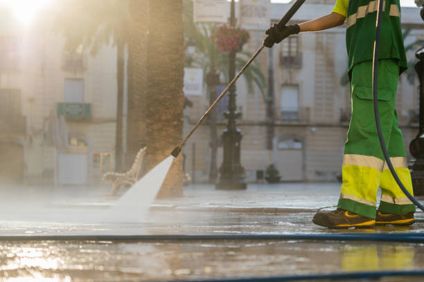 Best Pre-Holiday Cleaning  in Milton, LA